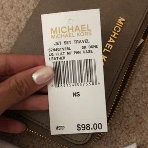 Michael Kors Bags - Michael Kors Jet Set Wallet Michael Kors Bags - Michael Kors Jet Set Wallet
